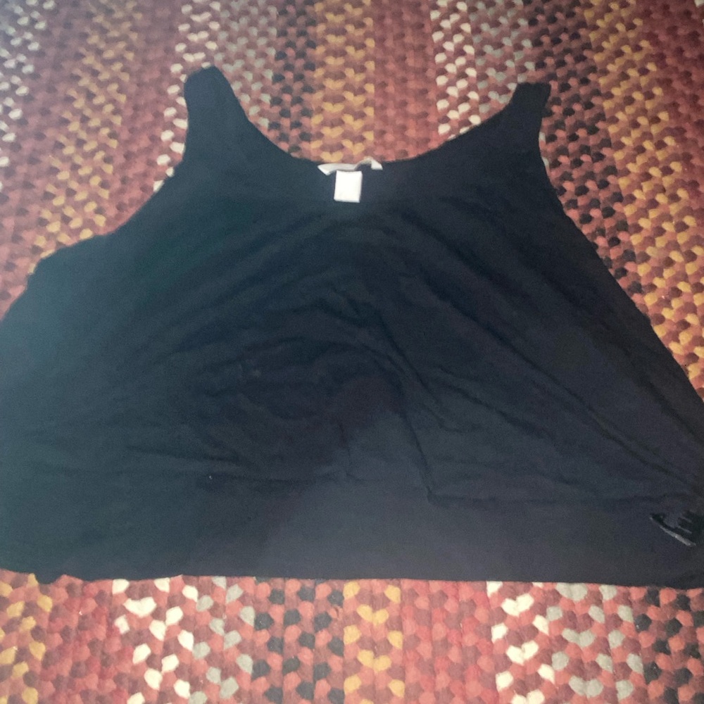 Black crop top